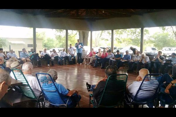 Imagem: O encontro foi realizado na Chácara do Clero, em Dourados.