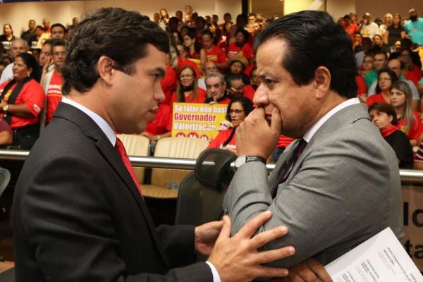 Imagem: Beto Pereira (PSDB) e Amarildo Cruzs (PT) são os autores da lei