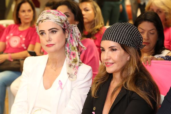 Imagem: As deputadas Mara Caseiro e Antonieta Amorim durante lançamento da campanha