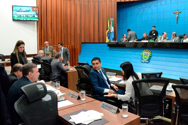 Imagem: Projetos de Lei dos deputados Dr. Paulo Siufi e Renato Câmara, ambos do PMDB, serão apreciados nesta quinta-feira.