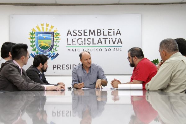 Imagem: Representantes do Fórum do Servidores alegaram que a proposta do Executivo é inconstitucional
