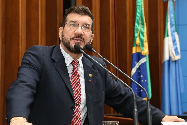 Imagem: Deputado comenta declarações do general Hamilton Mourão, candidato a vice-presidente da República