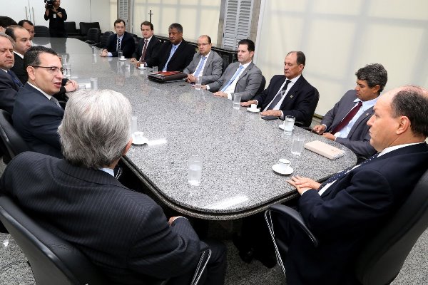 Imagem: Deputados se reúnem com representantes do Ministério Público Estadual