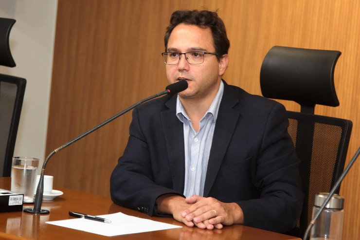 Imagem: O deputado estadual Pedrossian Neto é o propositor e coordenador da Frente Parlamentar de Defesa das Santas Casas e Filantrópicos