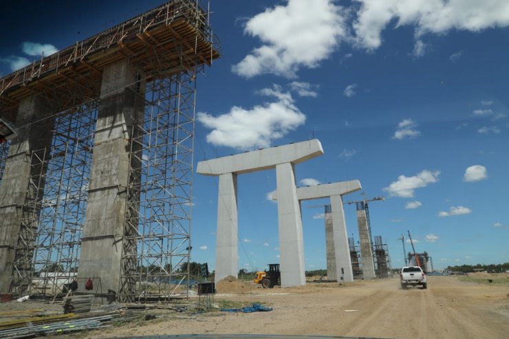 Imagem: Obras da Ponte Bioceânica, que devem ser concluídas até o final do próximo ano, correPevsponde a investimento de US$ 85 milhões, custeados pela Itaipu Binacional