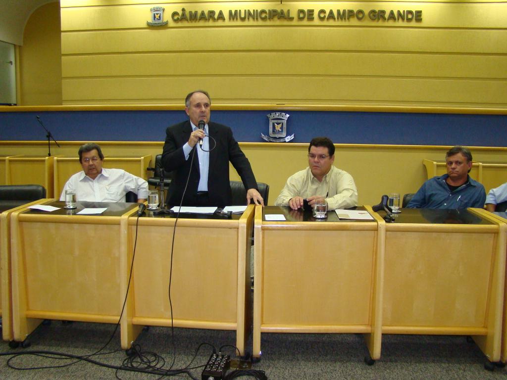 Imagem: Senador aborda educação durante evento em Campo Grande