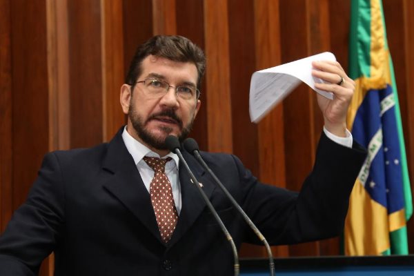 Imagem: “Precisamos de uma força-tarefa em caráter preventivo em todos os frigoríficos do Estado", disse Kemp