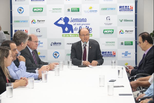 Imagem: ALMS celebra a Semana Estadual do Leite, instituída pela Lei 4.409/2013, de autoria do deputado Junior Mochi
