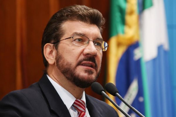 Imagem: "Conselho Federal de Medicina será acionado por sadismo dos médicos que tiveram acesso ao diagnóstico de Marisa Letícia", diz Pedro Kemp.