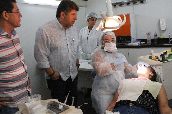 Imagem: A ação social contou com a parceria do Exército e a igreja ADM