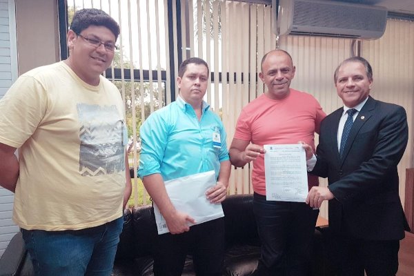 Imagem: Vereadores exaltam nova política praticada pelo deputado 