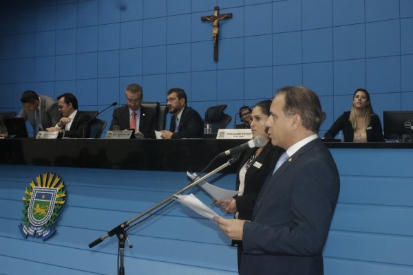 Imagem: Ponte que Liga Rio Verde a Rio Negro deixou produtores rurais “ilhados”