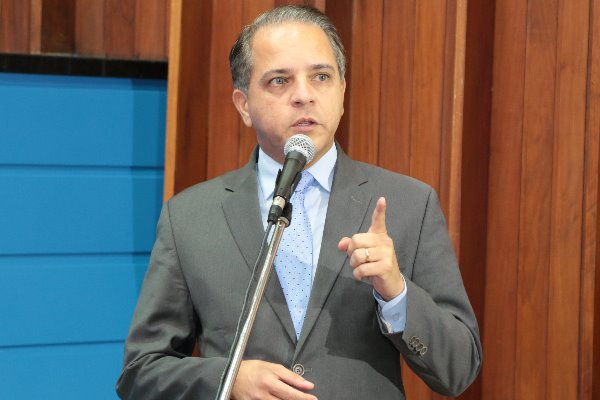 Imagem: A violência psicológica é entendida como qualquer conduta que cause dano emocional e diminuição da autoestima da mulher