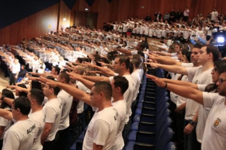 Imagem: Ao todo foram convocados 452 formandos para a solenidade de encerramento