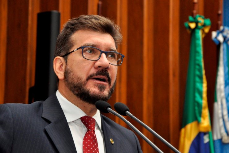 Imagem: Deputado Pedro Kemp ainda usou a tribuna para falar sobre notícias de verba indenizatória
