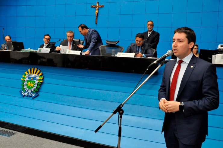 Imagem: Em discurso no plenário o parlamentar mostrou indignação pela retirada de pauta de projeto de sua autoria que tramita na CCJR. E vai recorrer.