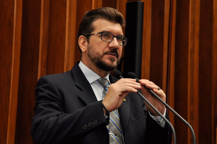 Imagem: Pedro Kemp homenageou os educadores e fez uma reflexão sobre os desafios enfrentados pela categoria