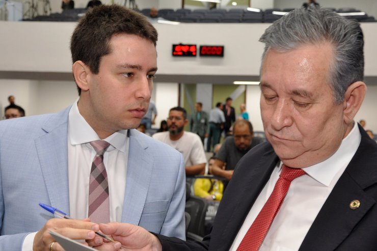 Imagem: Proposta do deputado João Henrique (PL) foi abraçada por outros 10 parlamentares