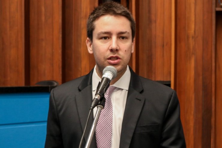 Imagem: João Henrique, que ficou um ano na comissão, diz que continuará a ser combativo nos assuntos que interessam ao povo