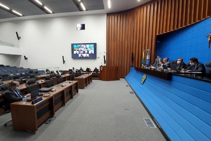 Imagem: Além da LDO, os deputados aprovaram projeto que concede isenção de impostos a setores afetados pela pandemia