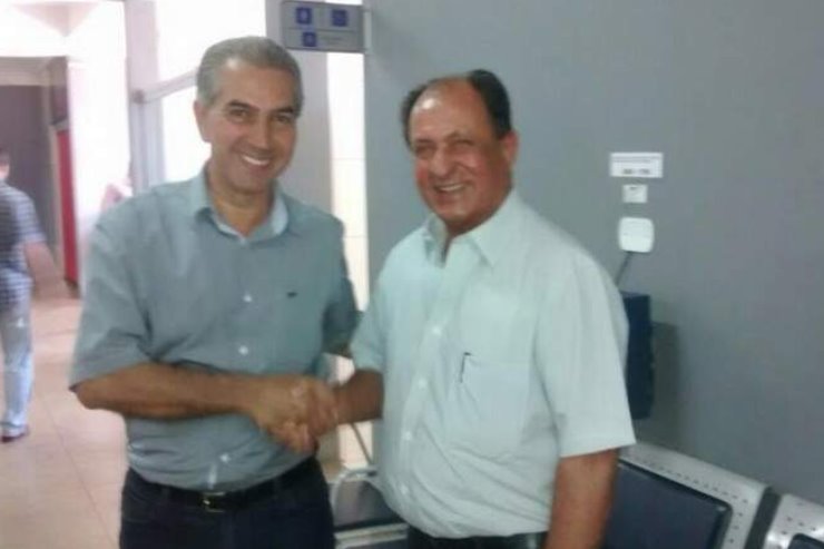 Imagem: Reinaldo Azambuja e Zé Teixeira durante agenda em Dourados.  (Arquivo)