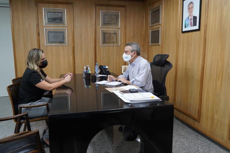 Imagem: Vereadora Gabriela Delgado se reuniu na tarde desta quarta-feira com o deputado Paulo Corrêa, presidente da ALEMS