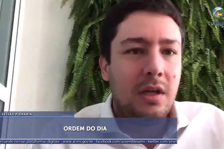 Imagem: Após pedir vistas, João Henrique devolveu ontem projeto do Governo que prevê alterar base de cálculo do ICMS para produtos comprados de outros estados