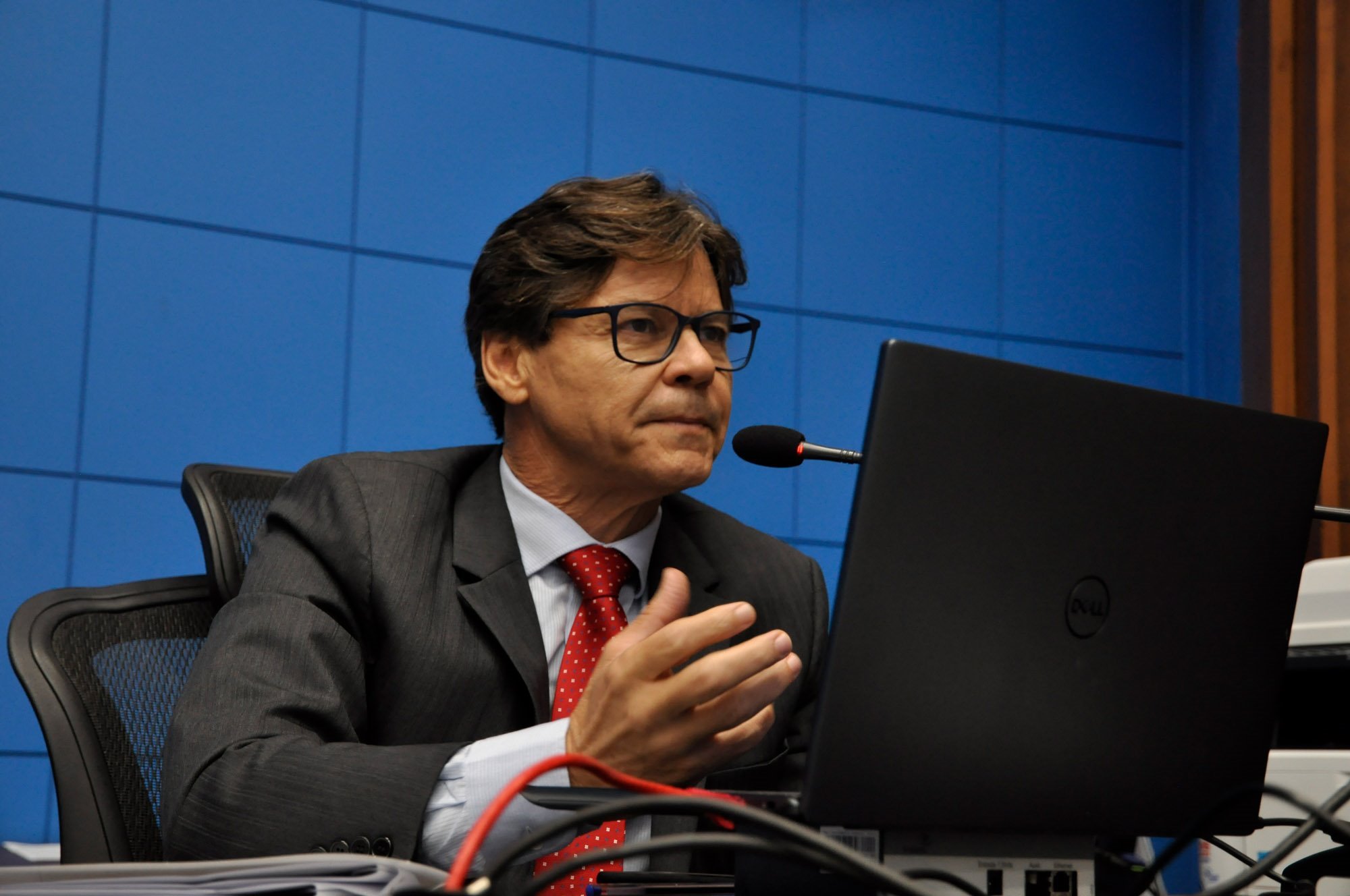 Parlamentares repercutem censura ao filme “Como se tornar o pior aluno da escola” Parlamentares repercutem censura ao filme “Como se tornar o pior aluno da escola”