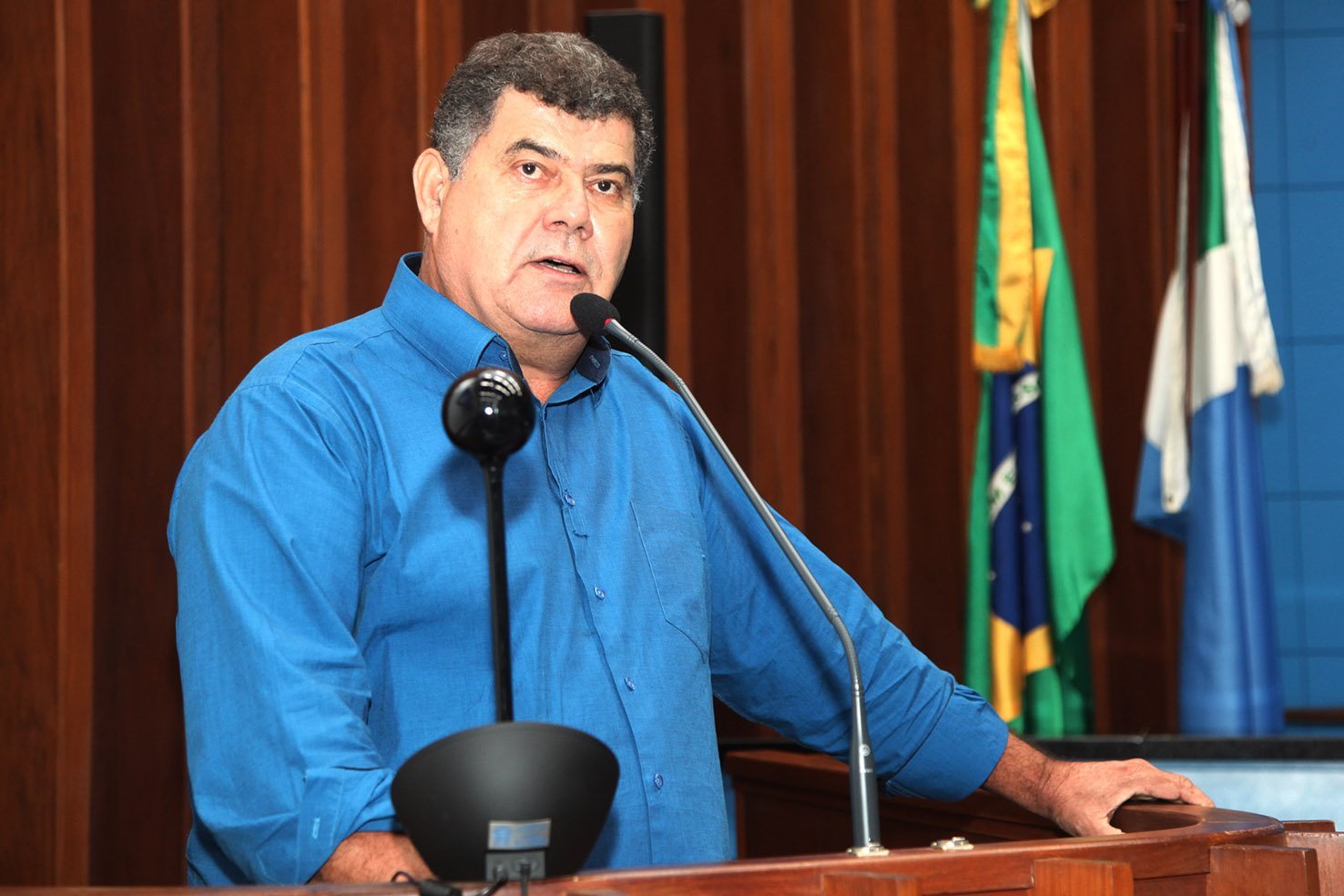 Com plenário lotado, agentes decidem enviar documento ao Governo Com plenário lotado, agentes decidem enviar documento ao Governo