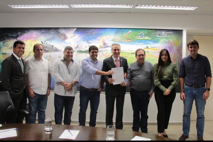 Imagem: Deputado Paulo Corrêa representou o Legislativo na intermediação em benefício dos municípios do Estado