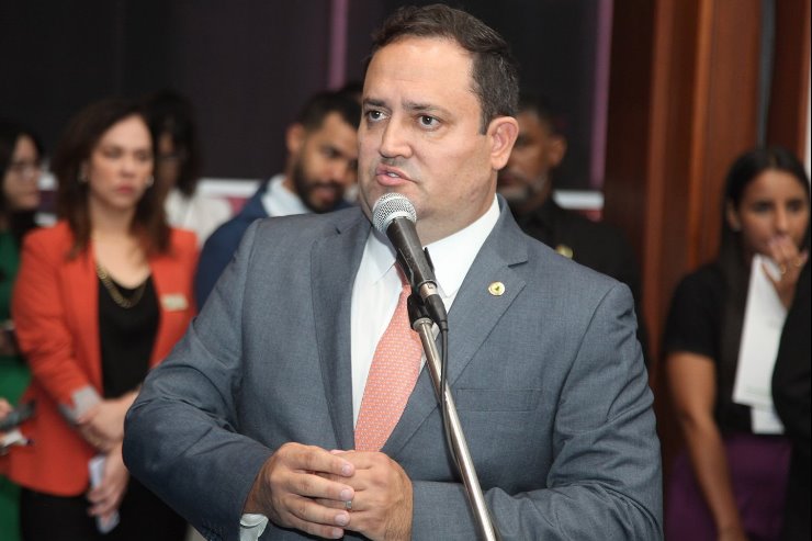 Imagem: Deputado Marcio Fernandes durante sessão na ALEMS. 