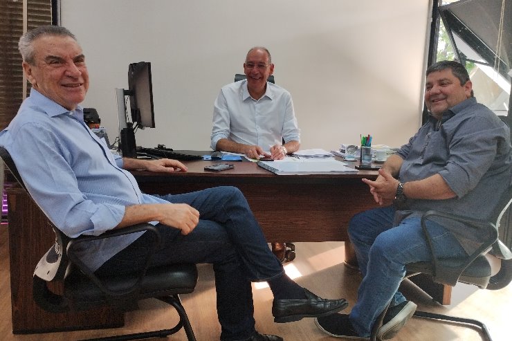 Imagem: Parlamentar articula criação de um “Plano Master de Drenagem” para o município