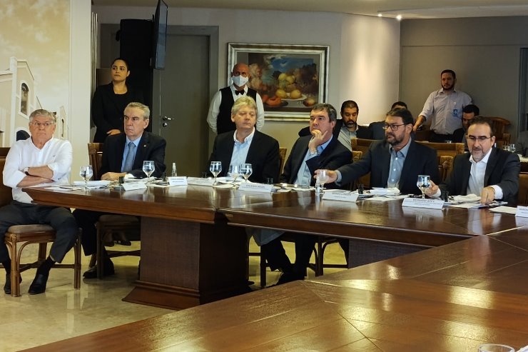 Imagem: Parlamentou participou de uma série de debates sobre o tema nesta segunda-feira (10)