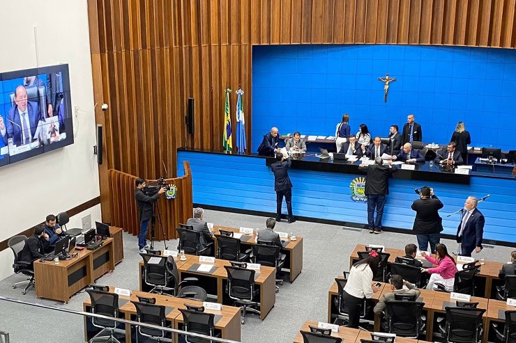 Imagem: Durante a sessão plenária são votados os projetos que definem a legislação sul-mato-grossense, em favor do bem comum