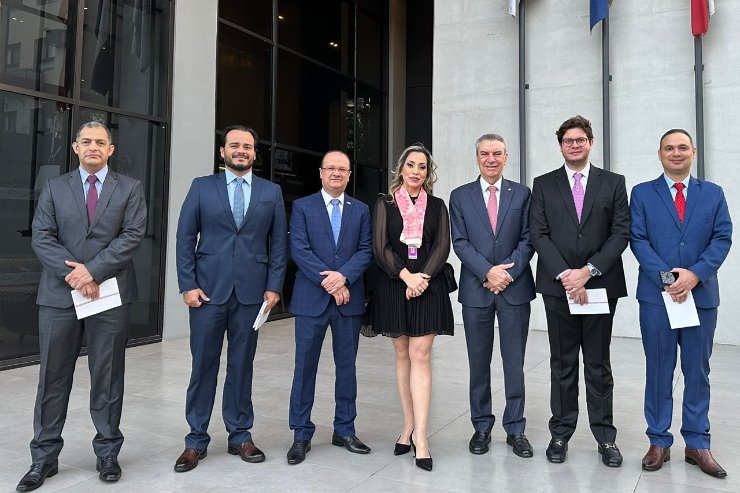 Imagem: Santiago Peña foi empossado nesta terça-feira (15), durante solenidade em Asunción