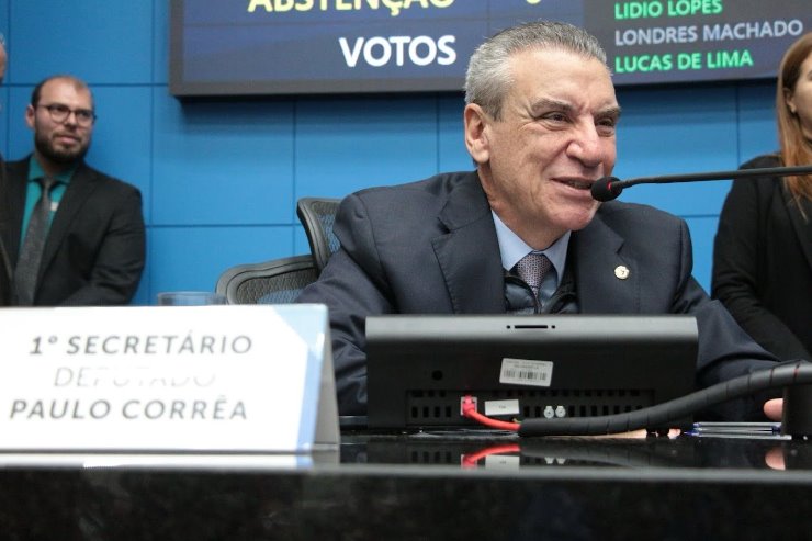 Imagem: Durante sessão plenária desta terça-feira, o deputado estadual Paulo Corrêa destacou a coragem do Governador do MS