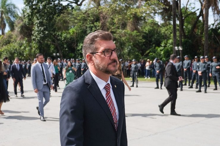 Imagem:   “Vamos trabalhar para que a gente tenha um Estado mais desenvolvido, mas com proteção social, com inclusão social e sustentabilidade já que nós moramos no Estado do Pantanal”.