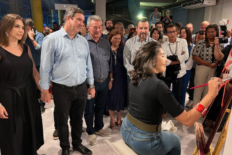 Imagem: Representando a Assembleia Legislativa, Hashioka elogiou o compromisso do Governo do Estado em favor da cultura