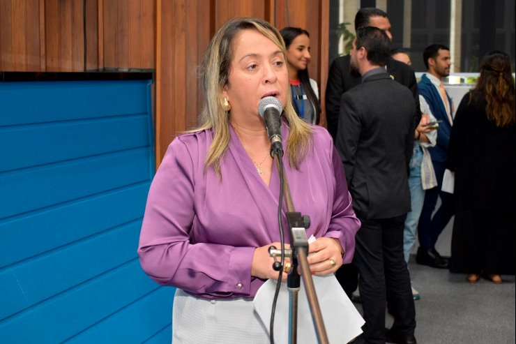 Imagem: A deputada incluiu espaços masculinos em sua proposta para implantação de fraldários em estabelecimentos comerciais