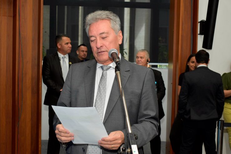 Imagem: A instalação dos guard rails objetiva prevenir transtornos e possíveis danos aos usuários, inclusive acidentes na rodovia