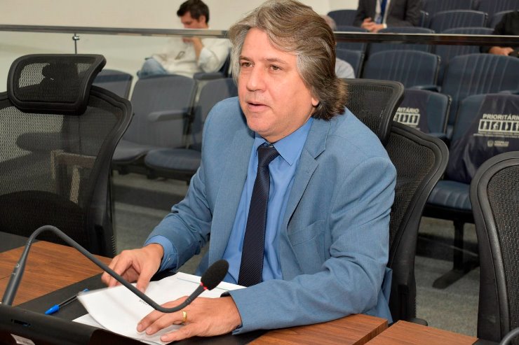 Imagem: Autor da matéria, deputado estadual Caravina propõe homenagear mulheres instrumentistas do Mato Grosso do Sul