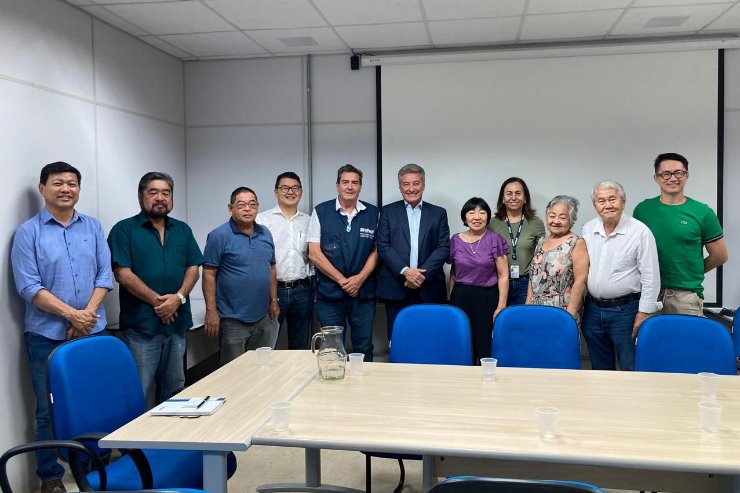 Imagem: Deputado Roberto Hashioka visita IBGE com associações Nipo, Okinawa e de Baseball de Campo Grande