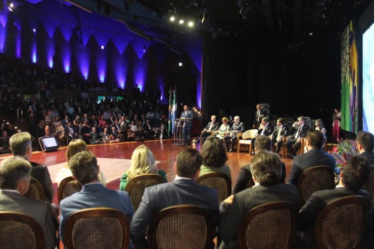 Imagem: Alteração diz respeito aos indicados com o Título de Cidadão Sul-mato-grossense e Comenda do Mérito Legislativo em solenidade da ALEMS