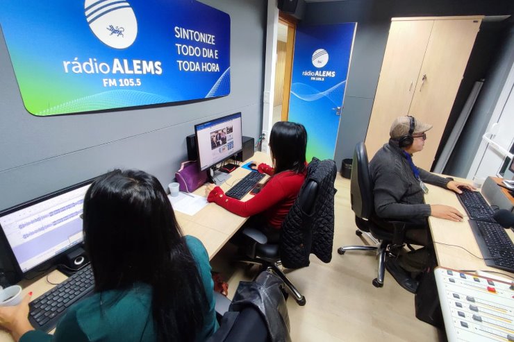 Imagem: "Vozes da Fé", o novo programa da Rádio ALEMS, tem o objetivo de promover união espiritual por meio da música