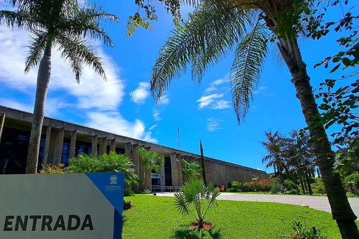 Imagem: A ALEMS está localizada na Avenida Desembargador José Nunes da Cunha, Parque dos Poderes, em Campo Grande