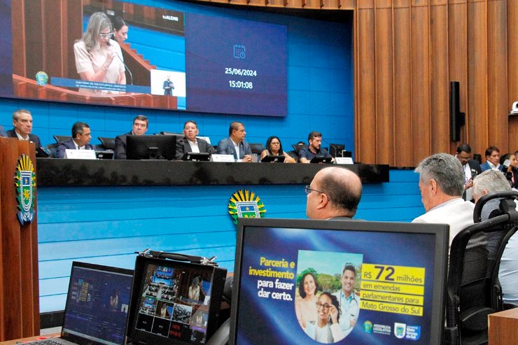 Imagem: A solenidade de liberação de R$ 72 milhões em emendas parlamentares foi realizada no plenário da Assembleia Legislativa 