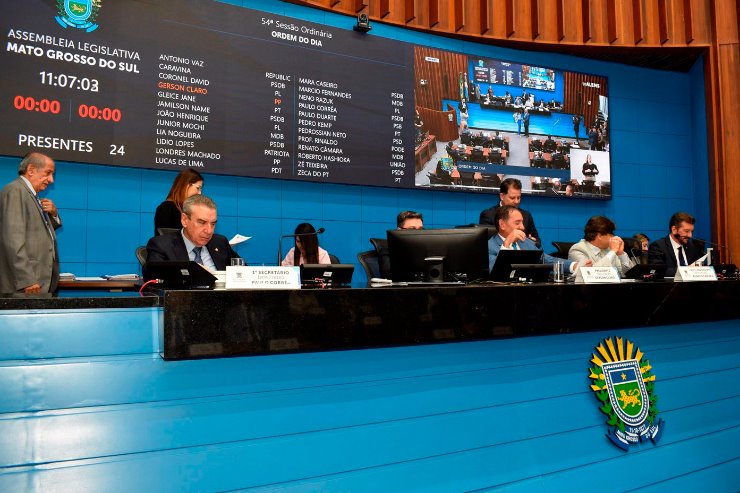 Imagem: Aprovadas quatro matérias pelos deputados durante a Ordem do Dia, entre elas a LDO 2025, do Poder Executivo