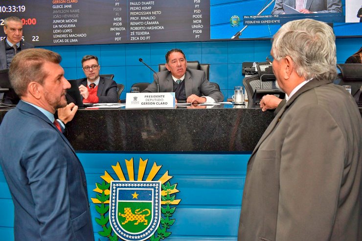Imagem: Deptuados estaduais aprovam e votam os projetos no Plenário do Palácio Guaicurus, sede do Parlamento