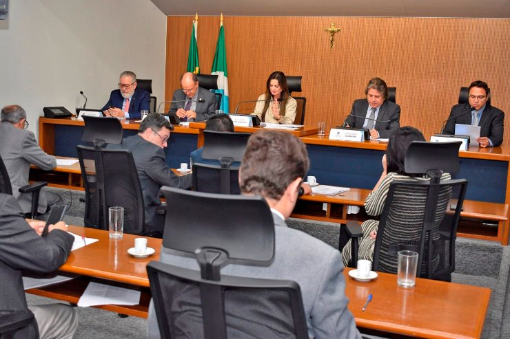Imagem: Reunião ordinária da CCJR foi realizada nesta manhã, no Plenarinho Nelito Câmara
