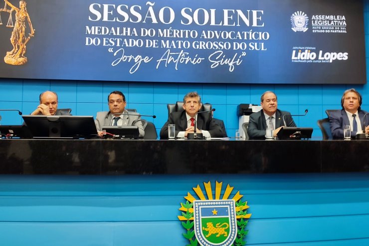 Imagem: No evento, que é alusivo ao Dia do Advogado, comemorado no próximo domingo, dia 11, foram homenageados 29 profissionais